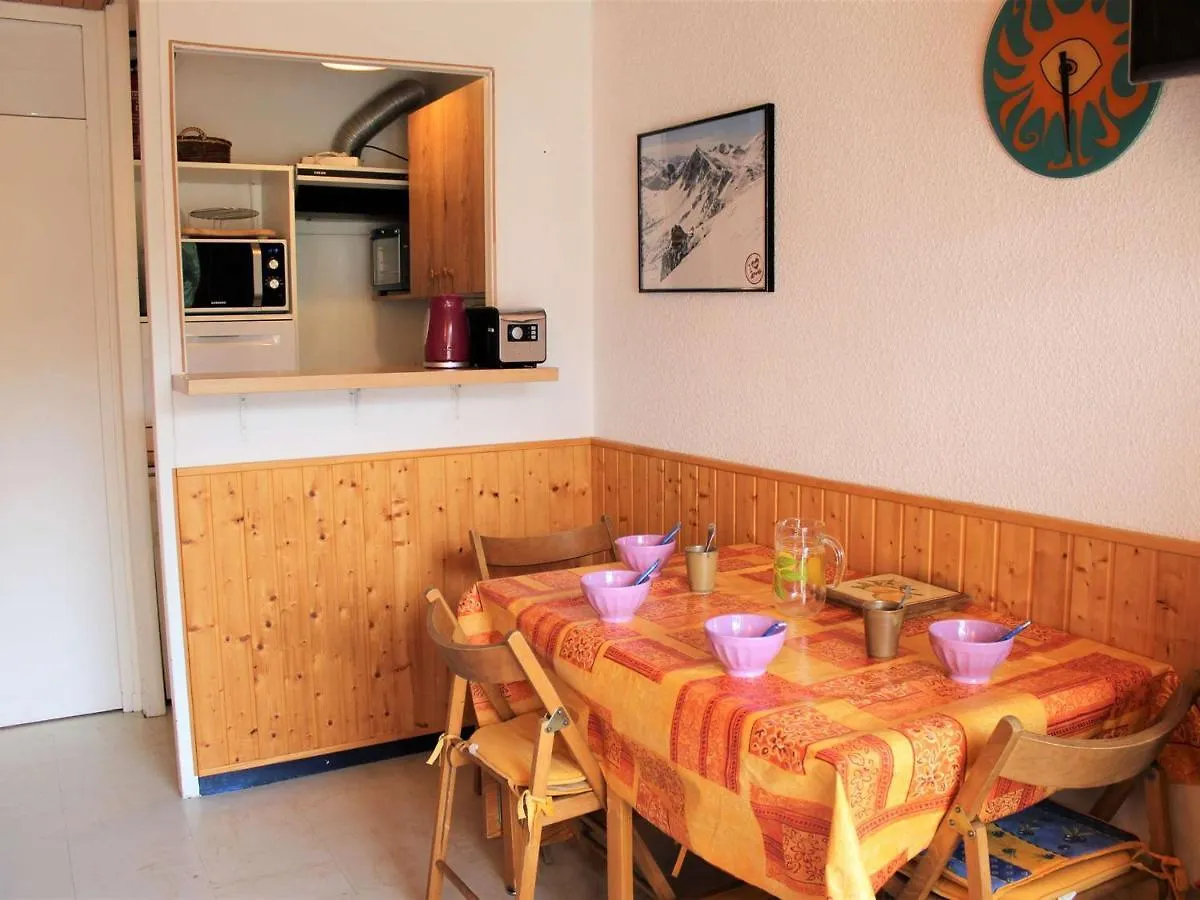 Studio Montagne, 4 Couchages A Vars Les Claux - Pres Des Pistes, Balcon Et Parking Prive - Fr-1-330B-4 0*, Vars (Hautes-Alpes)